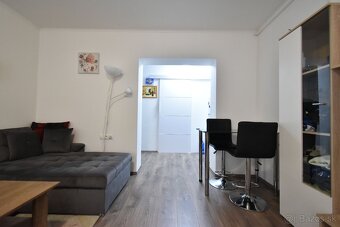 Cífer: 1-izbový byt v Cíferi po kompletnej rekonštrukcii. - 15