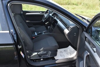 Volkswagen Passat Variant 2.0 TDI DSG/LED/ACC//LANE 14999EUR - 15