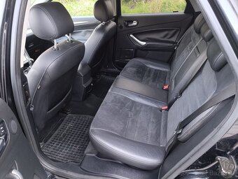Ford Mondeo 2.0 TDCi DPF Titanium - 15