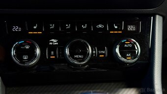Škoda Superb Combi 2.0 TDI DSG 200k SPORTLINE 4X4 WEBASTO - 15