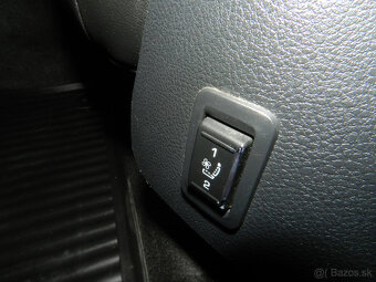 Škoda Superb Combi 2.0 TDI CR 170k Elegance DSG Webasto - 15