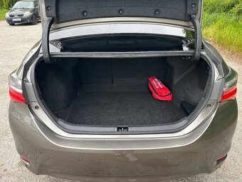 Toyota Corolla 1.6 VVT-i 97 kW, r.v. 2018, benzín - 15