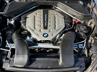 X5 xDrive50i 4.4 V8 Individual - 15