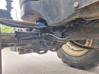 NEW HOLLAND T8010 4X4 - 15