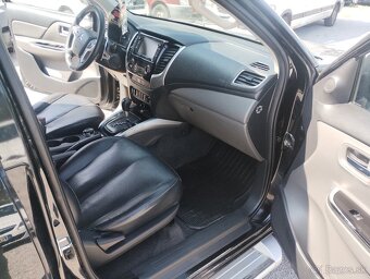 Mitsubishi L 200  2.4 DI-D MIVEC Double Cab Black Editio - 15