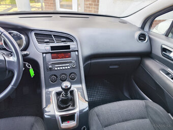 Peugeot 5008 1.6 HDi - 15