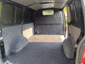 Volkswagen Transporter T5 - 15
