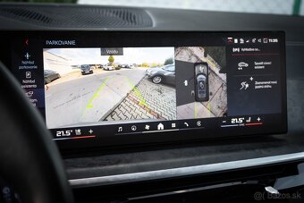 BMW X7 xDrive M60i mHEV A/T AJ NA SPLÁTKY - 15