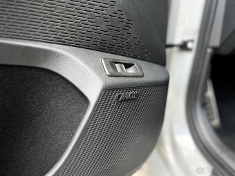 Škoda Octavia 2.0 TDI RS 4x4 DSG,1.Majiteľ,v záruke,SK pôvod - 15