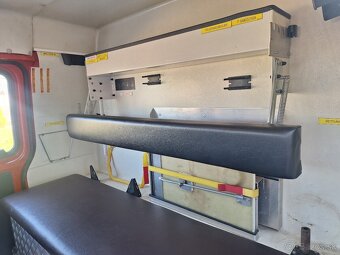 FORD TRANSIT POZIARNICKE AUTO 40000 KM ORIGINÁL - 15