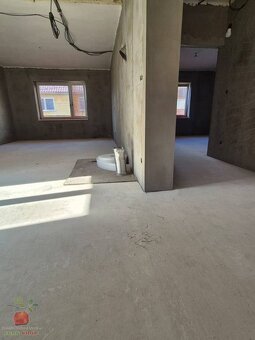 Na predaj: Priestranný dvojgeneračný dom v podhorskej obci J - 15