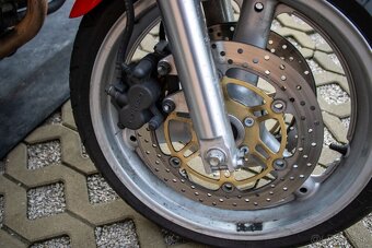 Suzuki SV 650 - 15