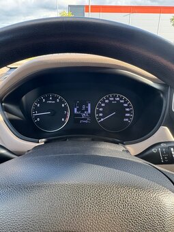 Hyundai i20 - 15