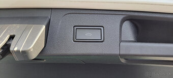 Volkswagen Passat Variant 2.0 TDI BMT R-Line Highline DSG - 15