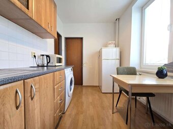 Väčší pekný 2-izbový byt 56 m² pri CENTRE / Južná trieda - 15