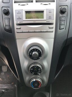 TOYOTA YARIS 1.3 VVT-I BASE COOL - 15