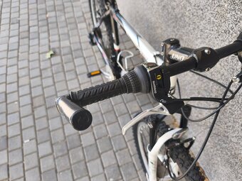 Bicykel LeaderFox Maxim - 15