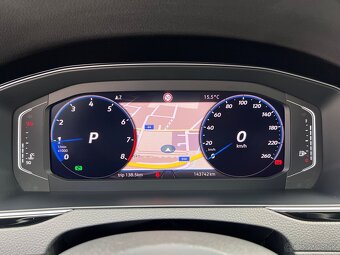 Volkswagen Passat Variant 1.5 TSI 110 kW R-Line DSG - 15