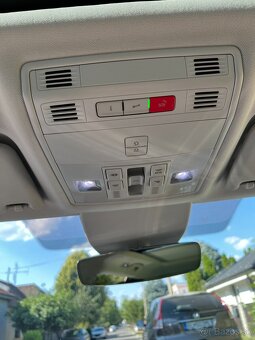 Skoda Superb TDI-DSG PANORAMA CANTON - 15