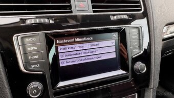 Predám Volkswagen Golf 7 Variant 2.0 TDI s DSG - 15