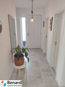 RODINNÝ DOM (4-IZB.), PREDAJ, POZEMOK 463 m2,  DULOVA VES, Č - 15