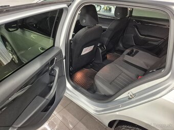 Škoda Octavia - 15