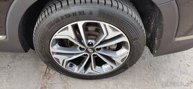 Hyundai Santa Fe, 2,2d, 147kw, rv. 2019 - 15