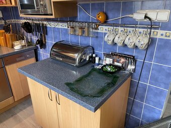 Prodám kuchynskú linku - 15
