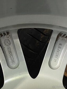 5x114,3 R16 6,5J ET50 Mazda + 215/60 R16 zimné - 15