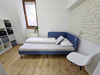 Mestský DOM so záhradou 807 m², 2x kúpeľňa, klíma / Orechová - 15