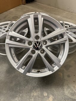 Nepoužité hliníkové disky 5x112 R16 Seat Atteca, Karoq, TRoc - 15