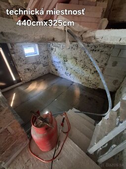 Rodinný dom v obci Mojtín - 15