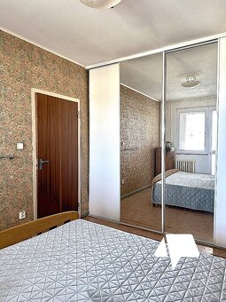 Predaj, priestranný 4-izbový byt s balkónom + pivnica, Nitra - 15