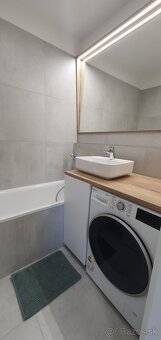 2-izbový plne zariadený byt s parkovaním, Dubravy - 15