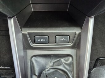 Suzuki Vitara 1.4 Mildhybrid Elegance 4WD - odpočet DPH - 15