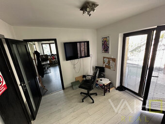 ,,ZNÍŽENÁ CENA ,,NA PREDAJ Luxusný rodinný dom - 15