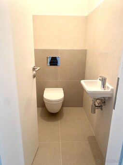 NA PREDAJ 3 IZBOVÝ BYT S BALKÓNOM V PRESTÍŽNOM KOMPLEXE  MET - 15