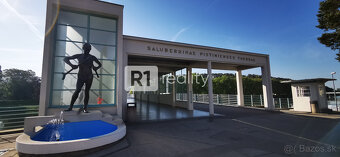 „Váš domov medzi prírodou a eleganciou" /Pekné 4 izbové býv - 15