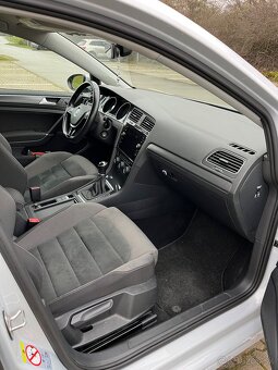 Volkswagen Golf 7.5 Facelift 1.6TDI 85 kW 11/2018 - 15