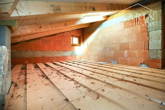 Dva Apartmánové Domy v Štádiu Hrubá Stavba: Banská Štiavnica - 15