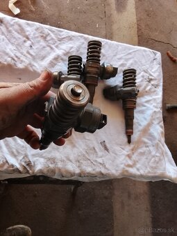 Predám strekovače Bosch 4ks PD 1.9tdi 74kw - 15