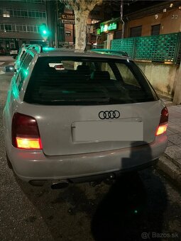 AUDI Čierne lesklé znaky - 15