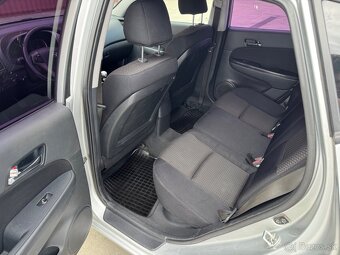 Hyundai i30, 1.6 CRDi, 85kw - 15