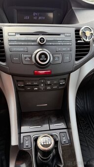 Honda Accord 2.2 i-DTEC - 15