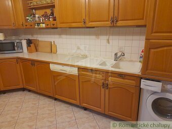 Kamenný dom neďaleko Banskej Štiavnice s cca 70-árovým poz - 15