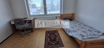 Ponúkame na prenájom 6 izbový rodinný dom v Nových Zámkoch z - 15