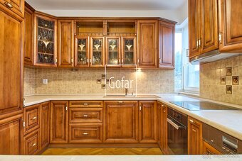 Luxusný 3i RD na parcele 1198m2,bazén,chata,4xparking-DS - 15