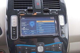 Nissan Leaf - 15