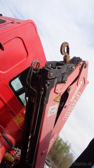 DAF LF 55.220 hákový nosič kontejnerů s HR FASSI - 15