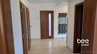 Dobrá ponuka - 6izbový dom s garážou, altánkom a záhradou, v - 15